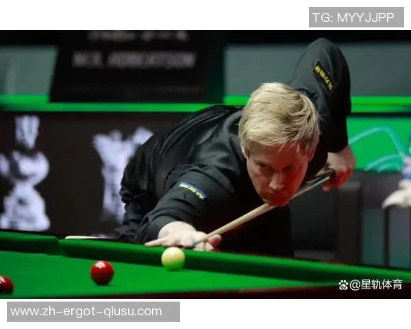 斯诺克冠中冠战报：世锦赛4冠王抢夺赛点，国际第1面对应战